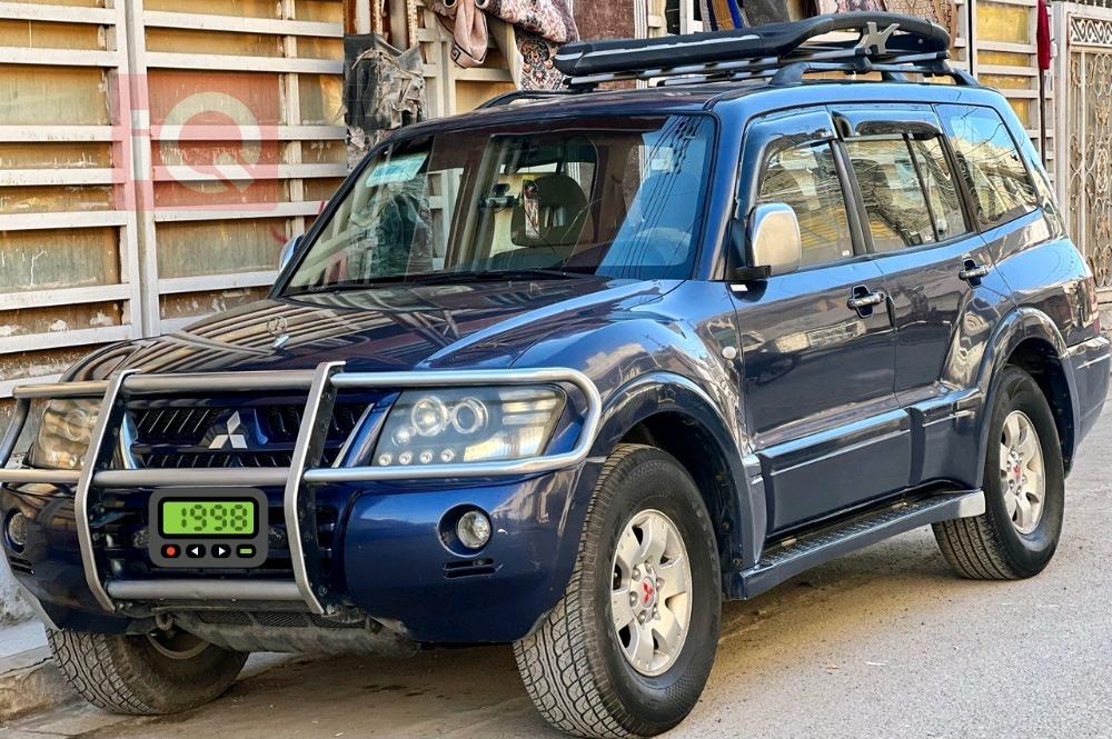 ميتسوبيشي باجيرو